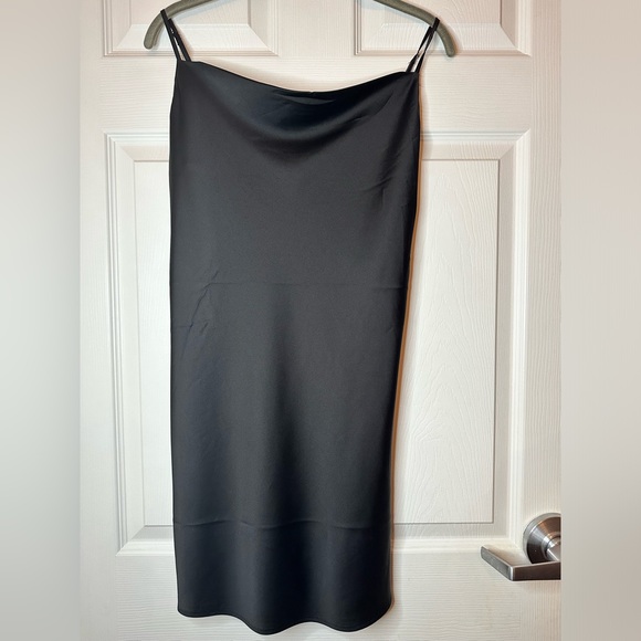 Forever 21 Black Satin Mini Dress - Picture 1 of 4